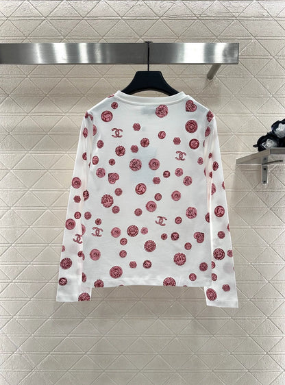 C 25 Letter Camellia Round Neck Long Sleeves