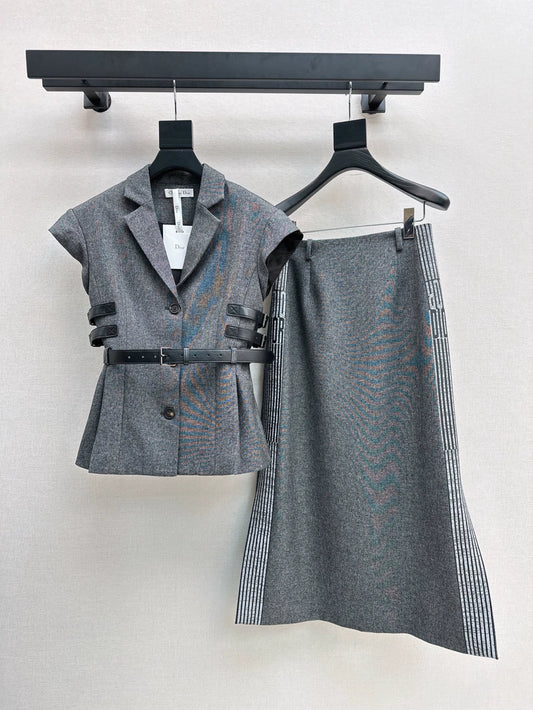 D 25 Spring/Summer New Drop-Sleeve Suit Short Jacket + Half Skirt