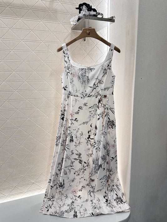 D 25 Waistband Halter Long Skirt
