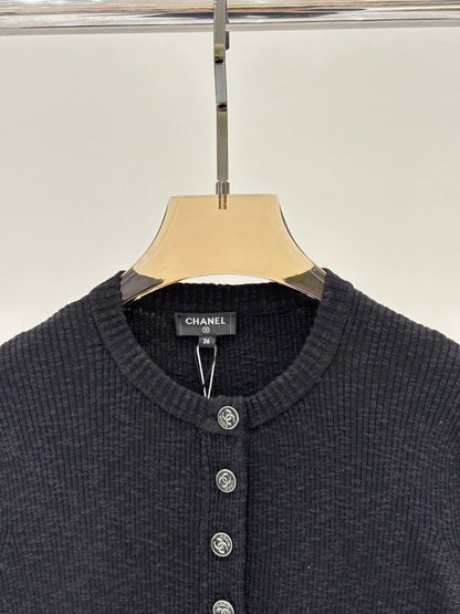 C 25 Early Spring New Round Neck Letter Logo Simple Casual Knitted Cardigan