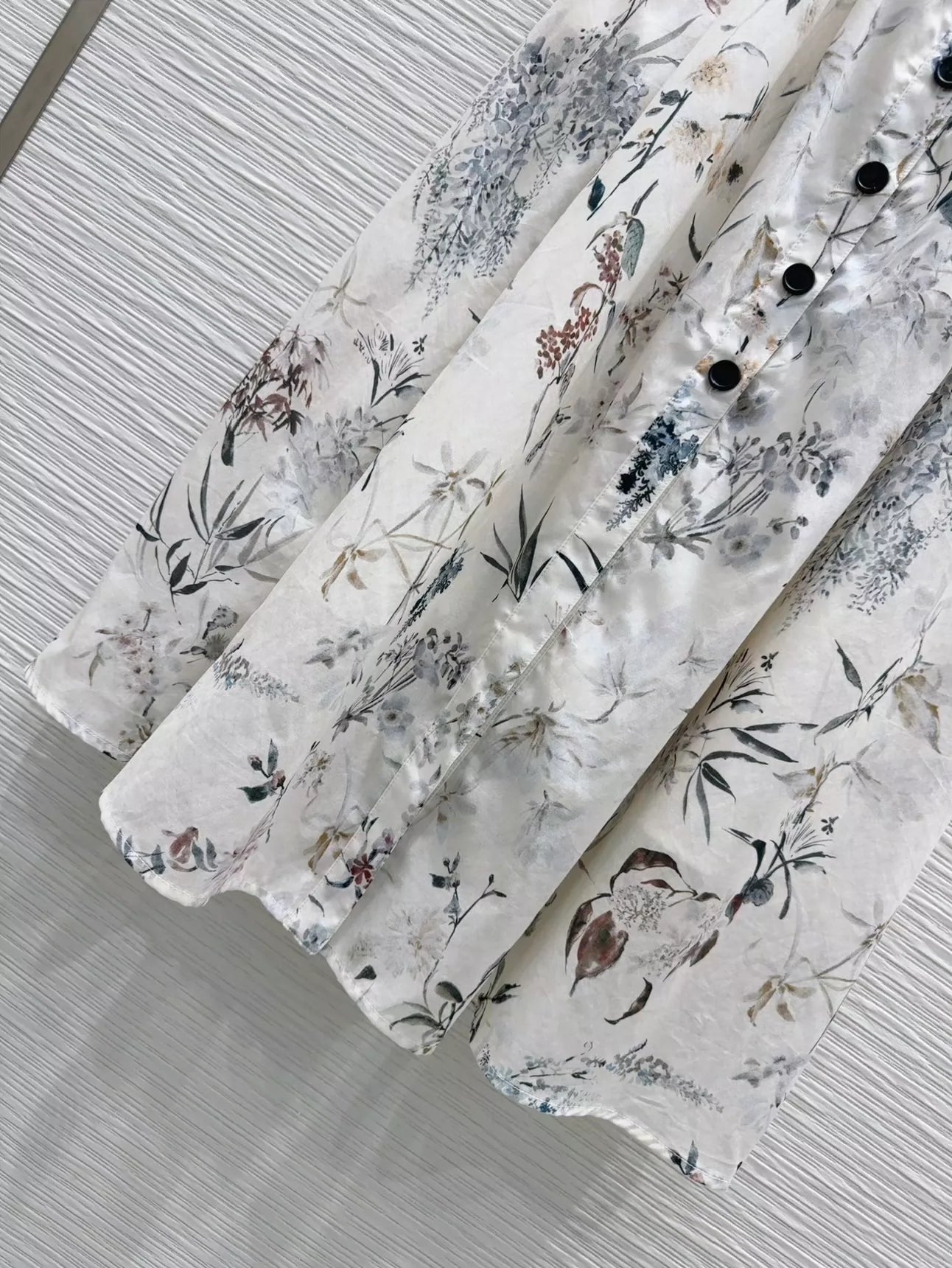 D 25 New Printed Single Breasted Halter Dresses