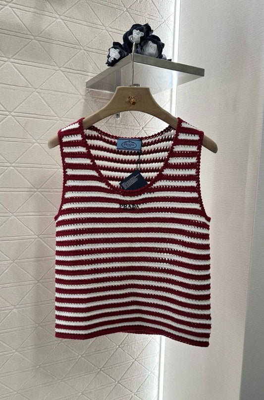 P 25 New Striped knit undershirt