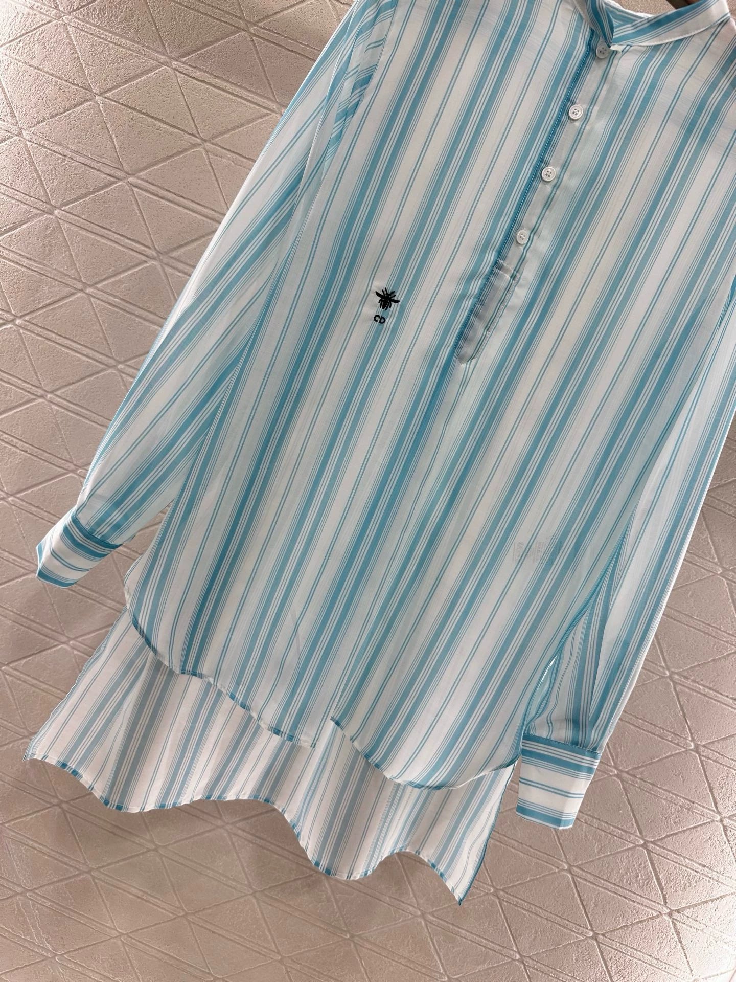 D 25 New Products Striped Embroidered Shirt with Collar