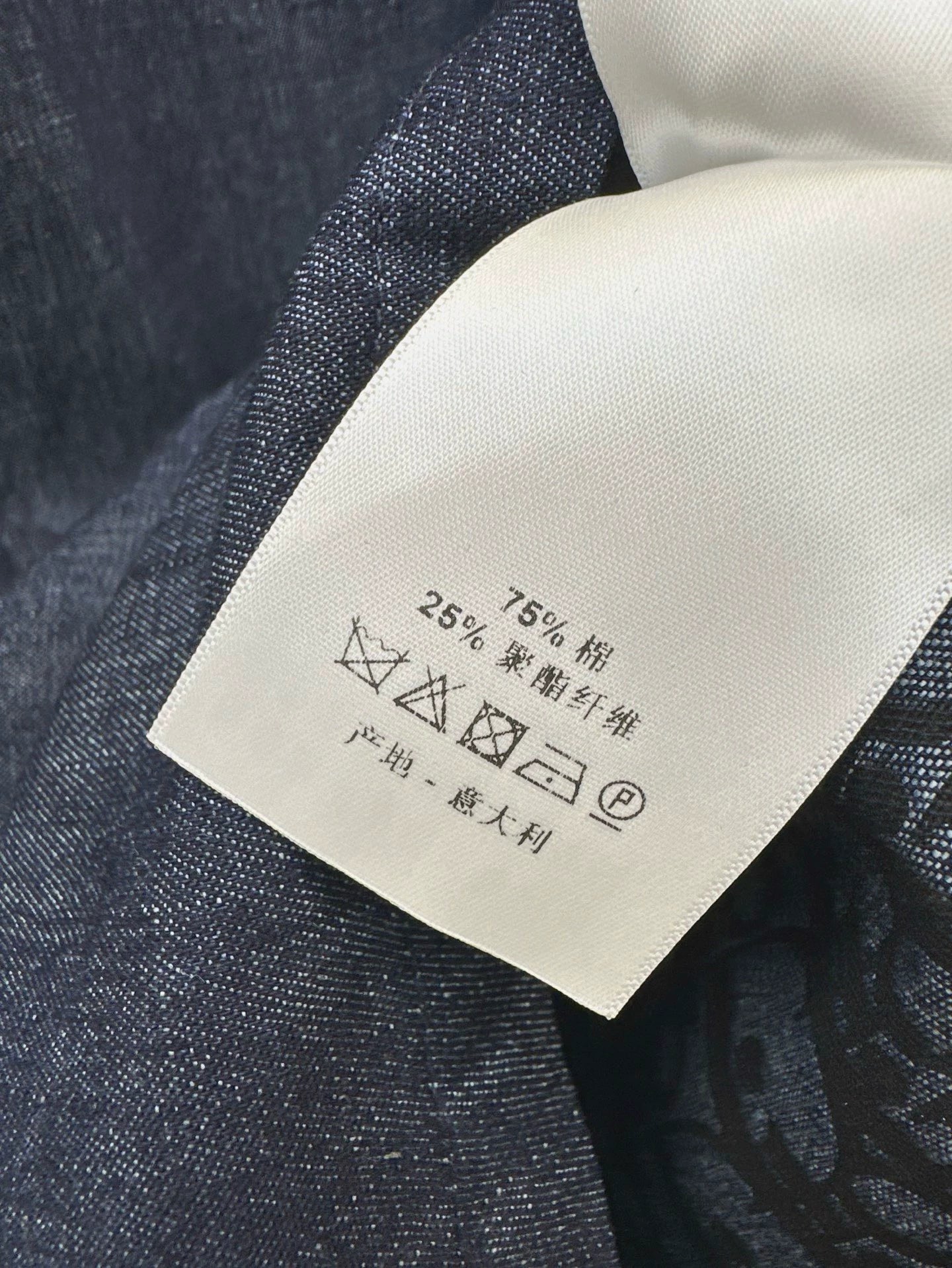 D 25 Spring/Summer Latest Lapel Sleeveless Dresses