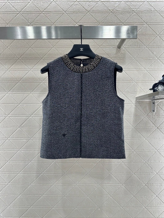 Di 25 Beaded Sleeveless Vest + Skirt Set