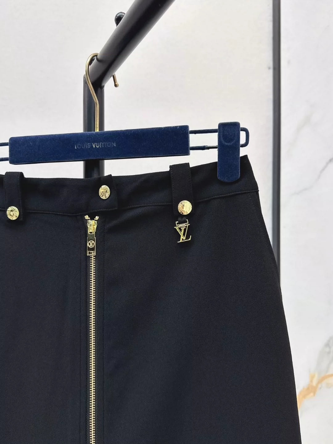 L 25 Spring/Summer New Zipper Split High Waist Half-body Skirt