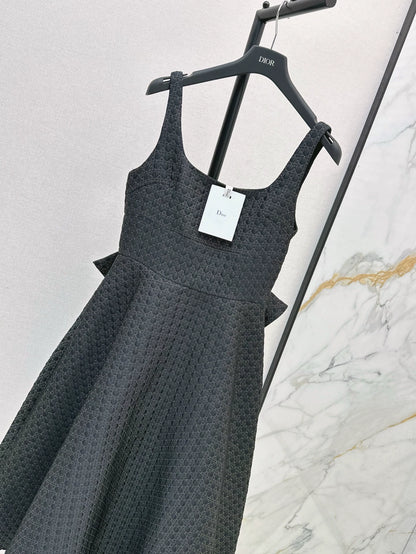 Di 25 New Black and Gold Bowknot Back Waist Suspender Dress