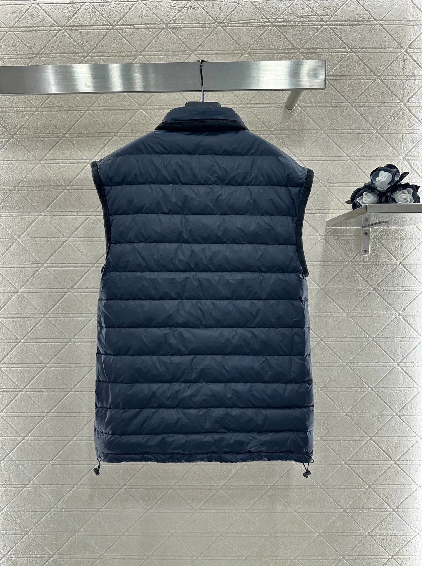 Mi 25 Stand collar padded vest