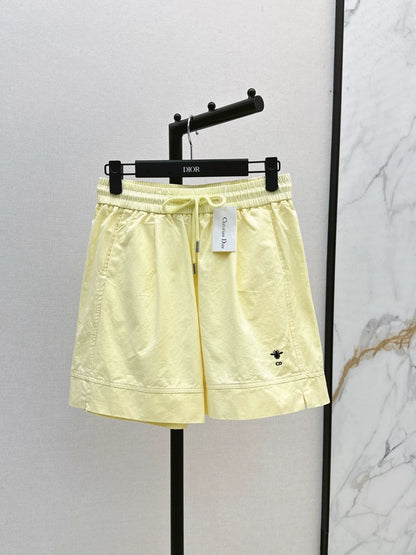 D 25 New Bee Embroidered Casual Shorts
