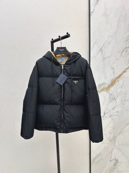 P 25fw hooded down jacket