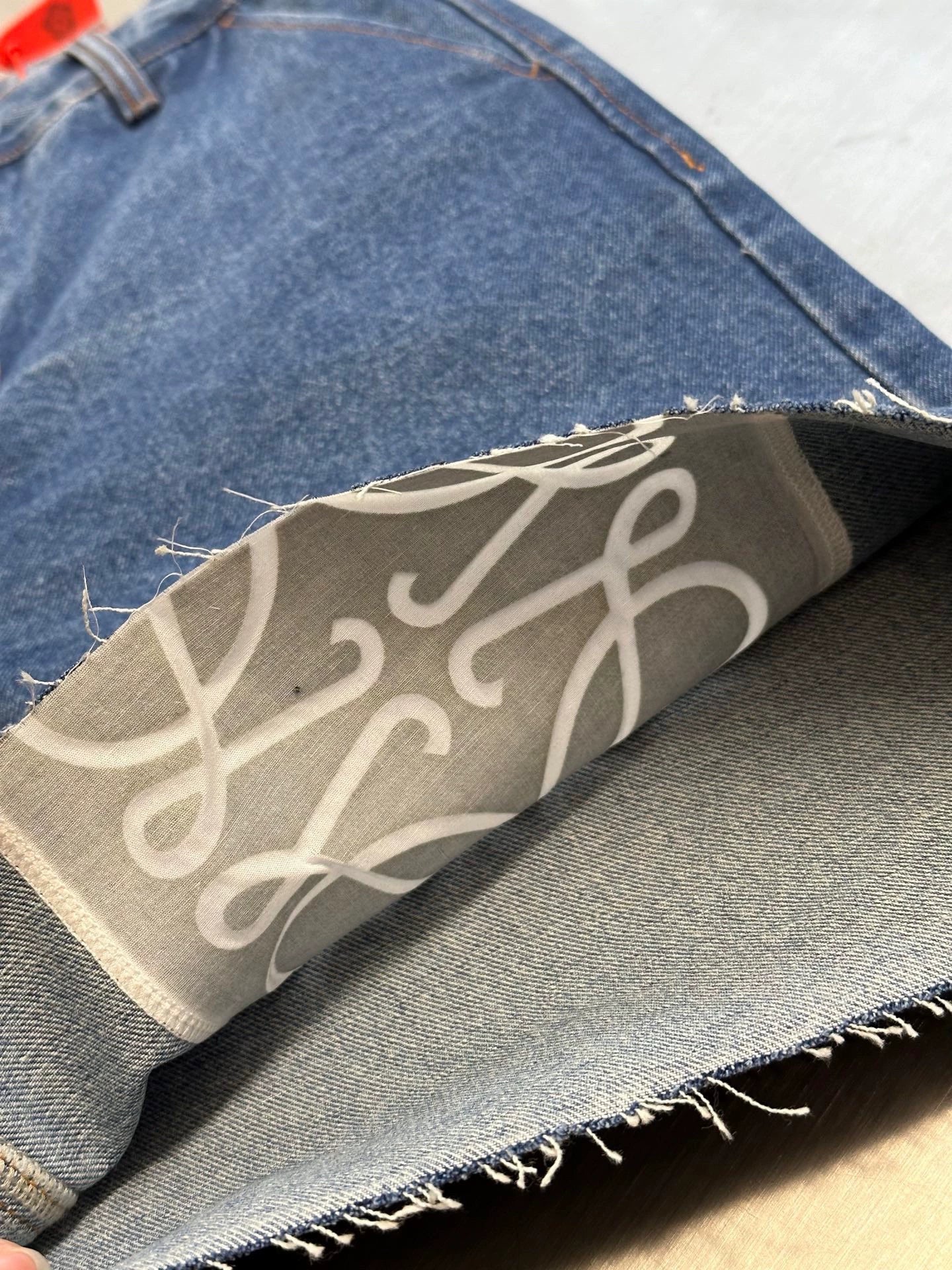 LO 25 NEW Denim shorts