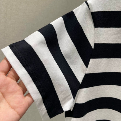 CE 25 New black and white striped short-sleeved T-shirt