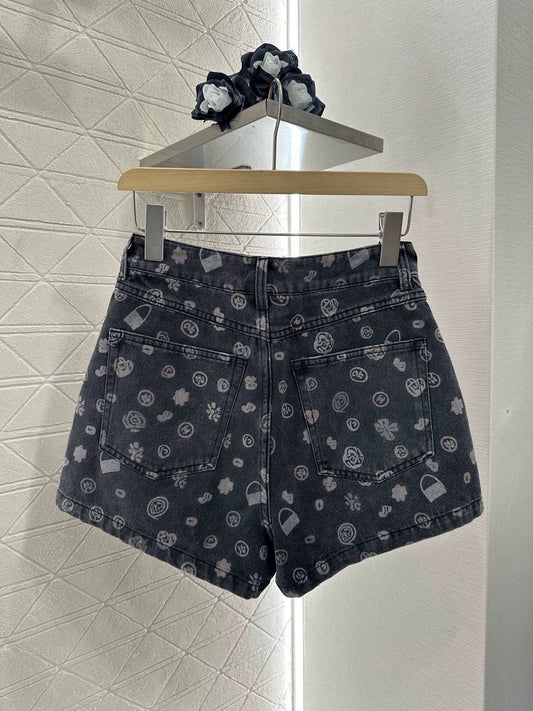 C 25 Laser printed denim shorts
