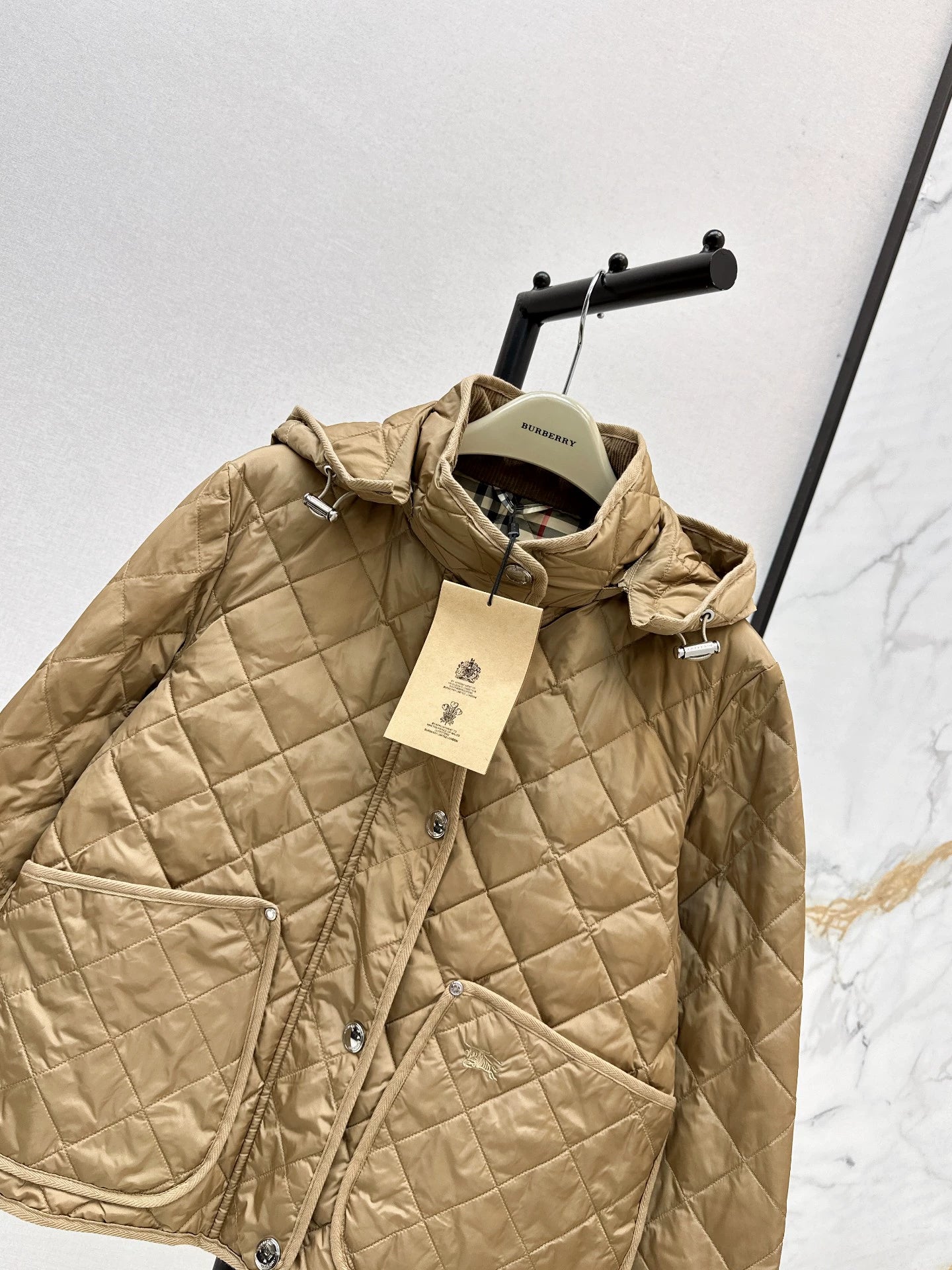 BRU 25 New Diamond Quilted Hooded Down Cropped Jacket