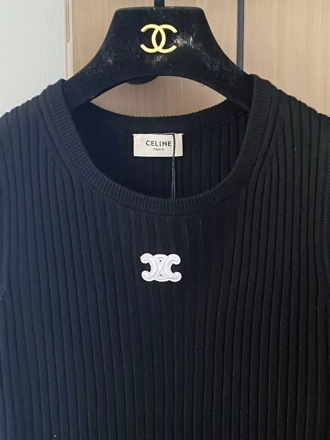 CE 25 New Simple Three Color Vest