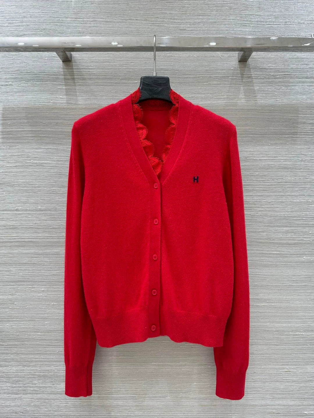 H 25 new style neckline lace design classic V-neck cashmere cardigan