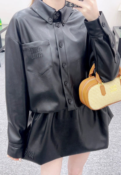 Mi 25 Sheepskin shirt and skirt set