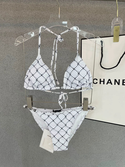 C 25 New white bikini set