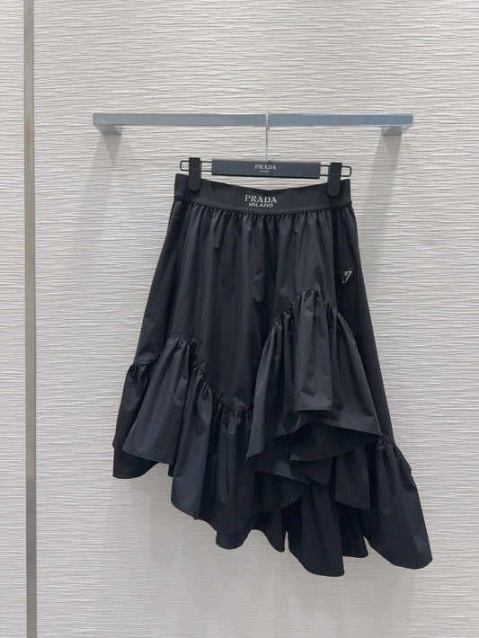 C 25 Irregular skirt