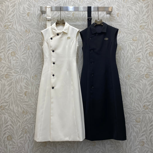 D 25 Lapel, side oblique button design, simple waist dress,