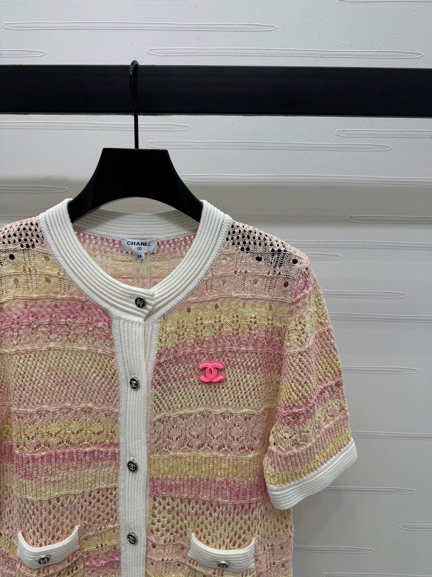 C Spring/Summer 25 Gradient color knit short sleeve cardigan