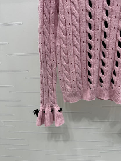 V 25 Early Fall Braided Knitted Pullover Long Sleeve Sweater