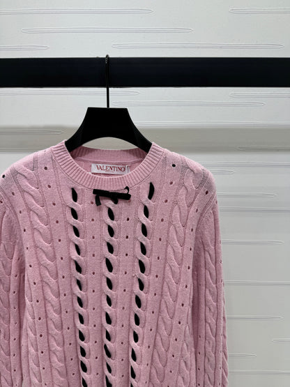 V 25 Early Fall Braided Knitted Pullover Long Sleeve Sweater