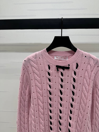 V 25 Early Fall Braided Knitted Pullover Long Sleeve Sweater