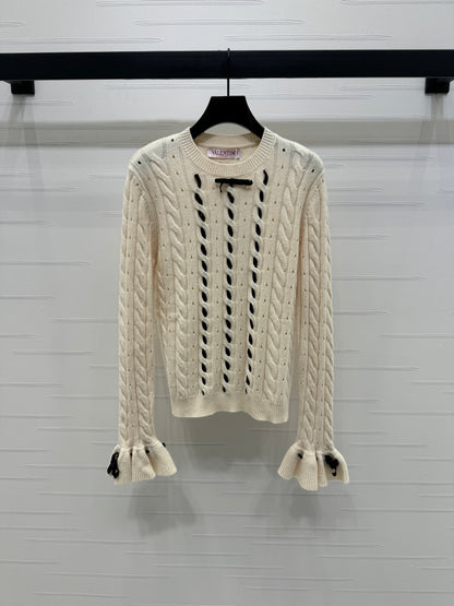 V 25 Early Fall Braided Knitted Pullover Long Sleeve Sweater