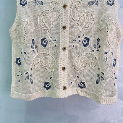 C 25 Early Autumn 3D Crochet Vest