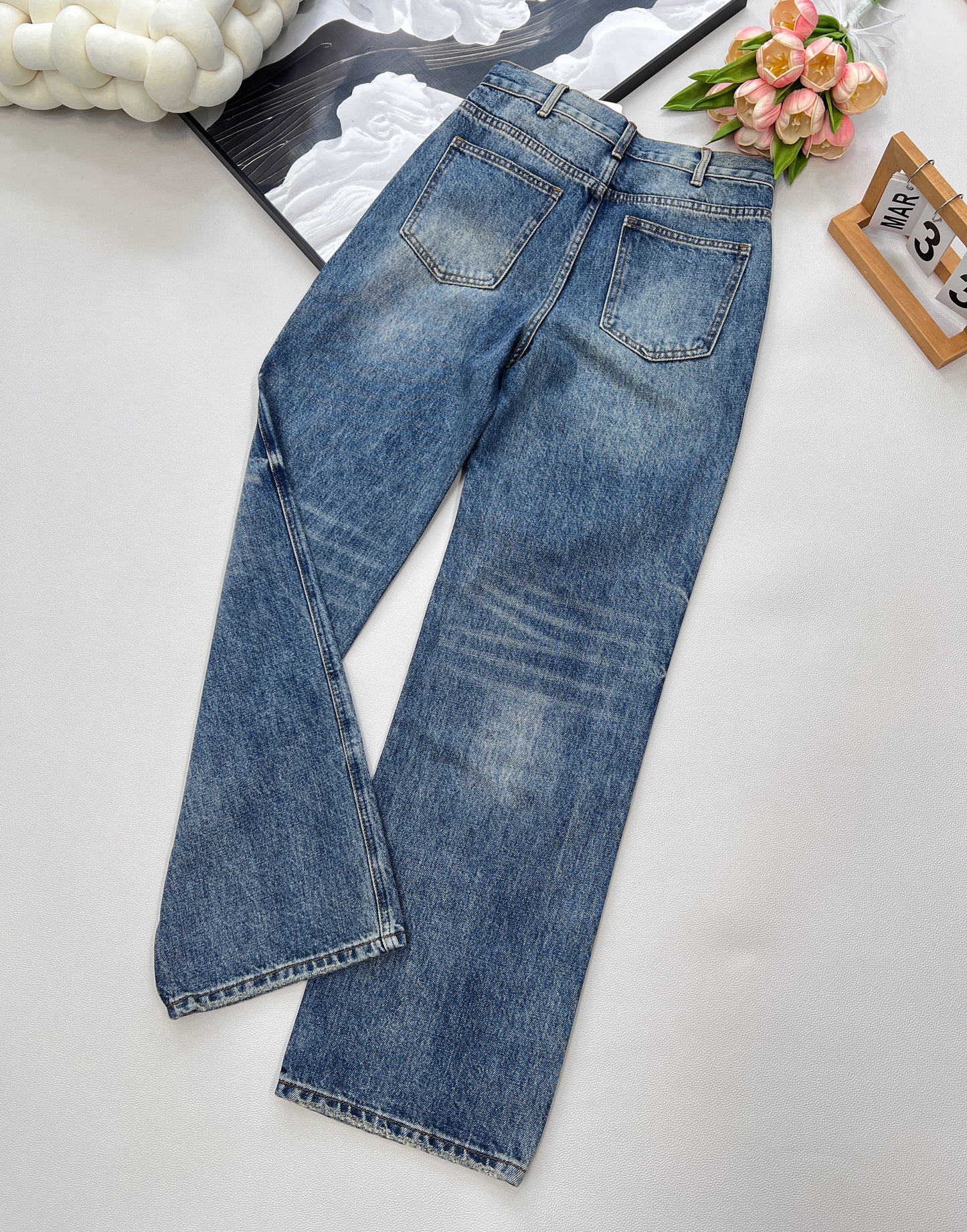 Ce 25 Classic Double-Button Straight-Leg Denim Pants👖