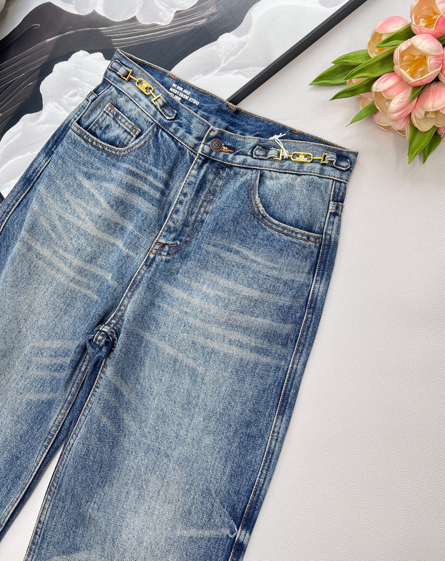 Ce 25 Classic Double-Button Straight-Leg Denim Pants👖