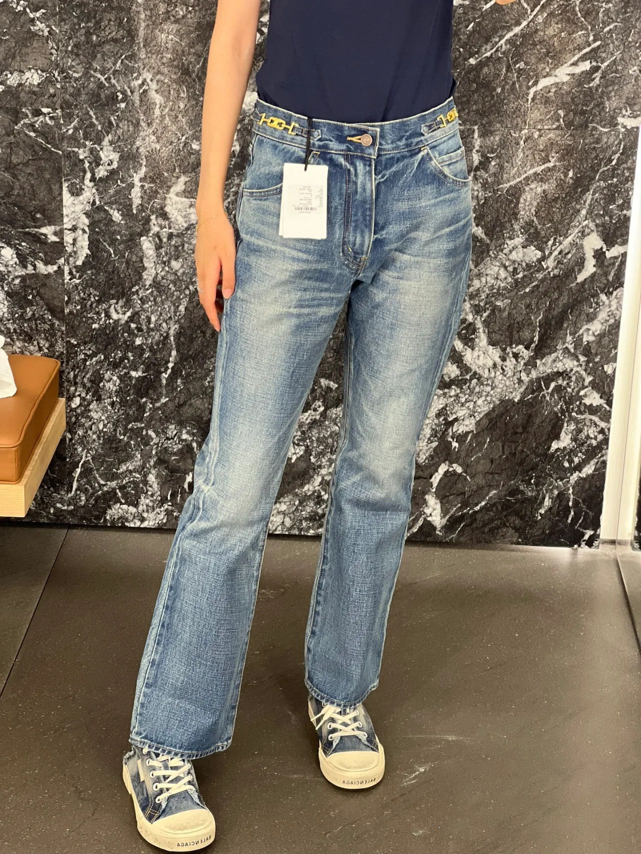 Ce 25 Classic Double-Button Straight-Leg Denim Pants👖