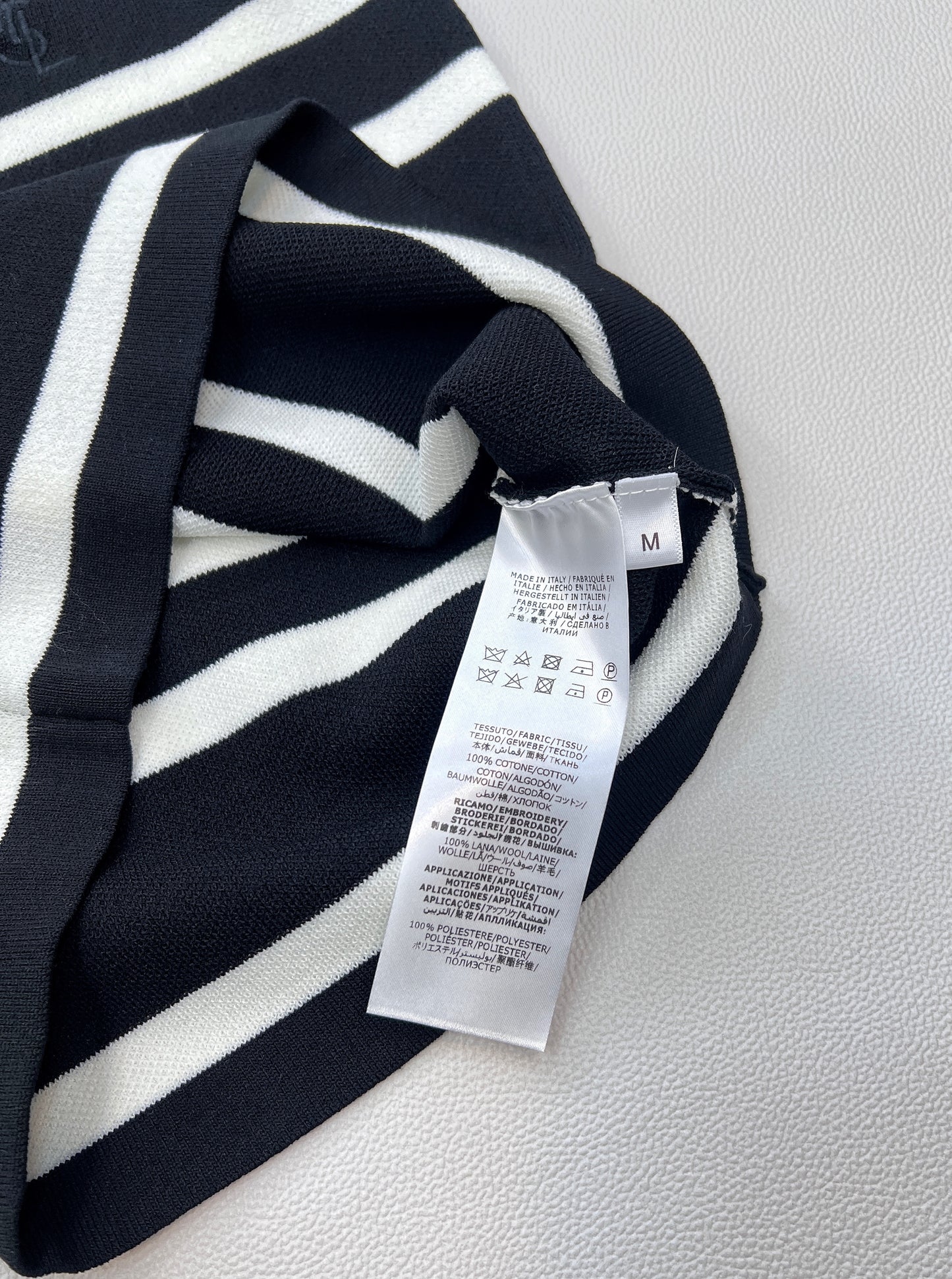 Y 25 New lapel embroidered letter striped vest.