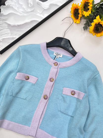 C 24 classic macaron color four-pocket contrast color knitted cardigan