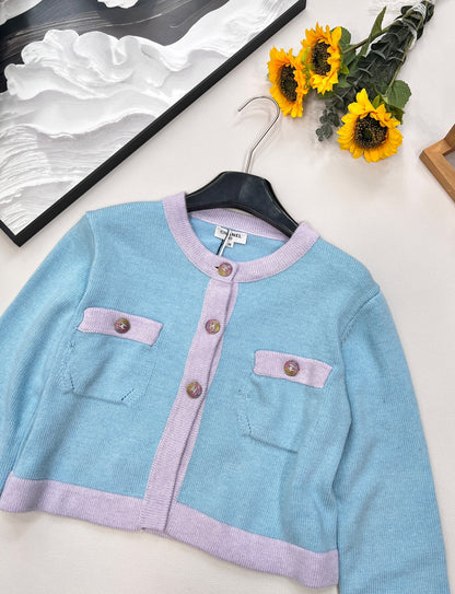 C 24 classic macaron color four-pocket contrast color knitted cardigan