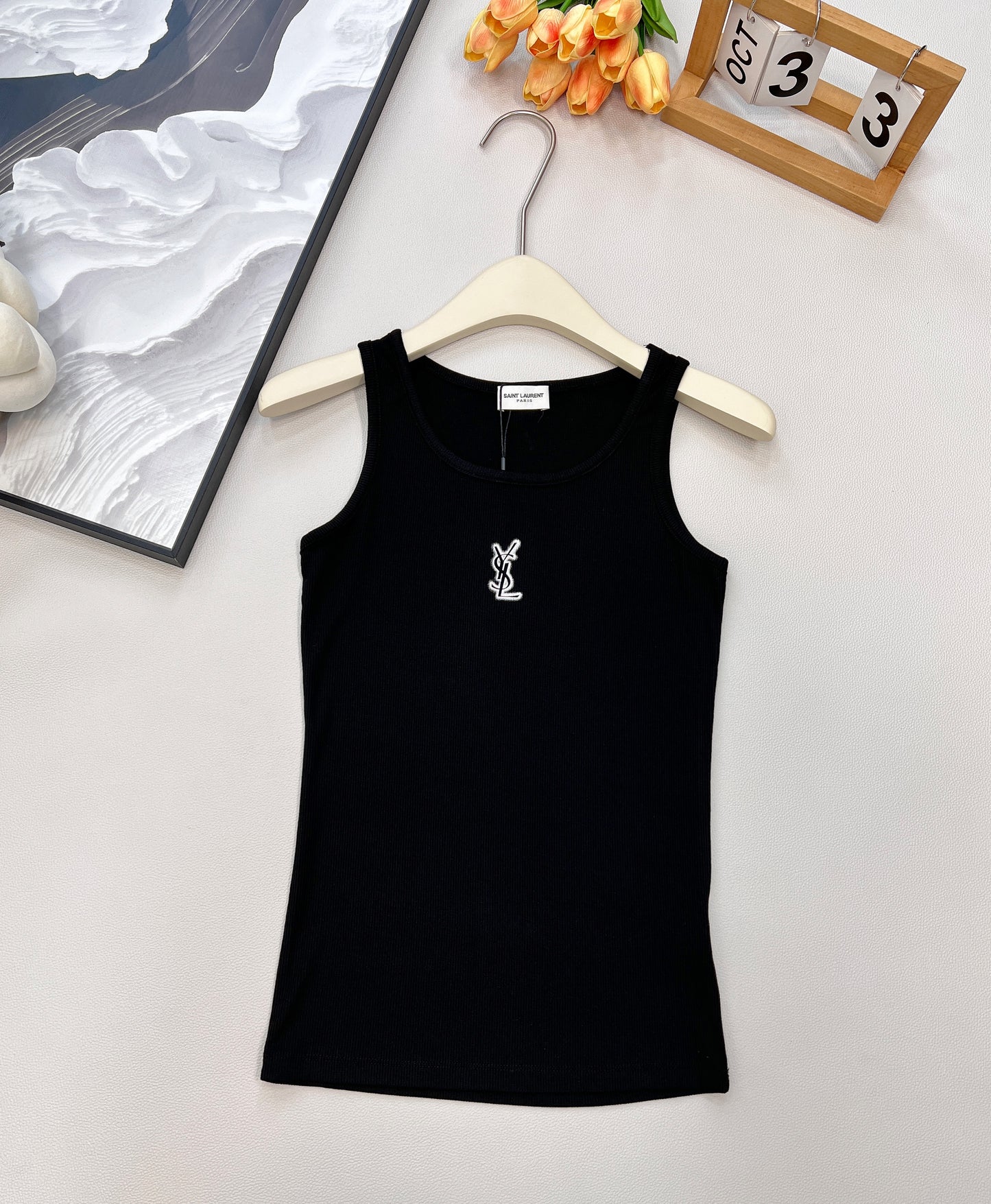 Y 25 logo print ribbed stretch vest