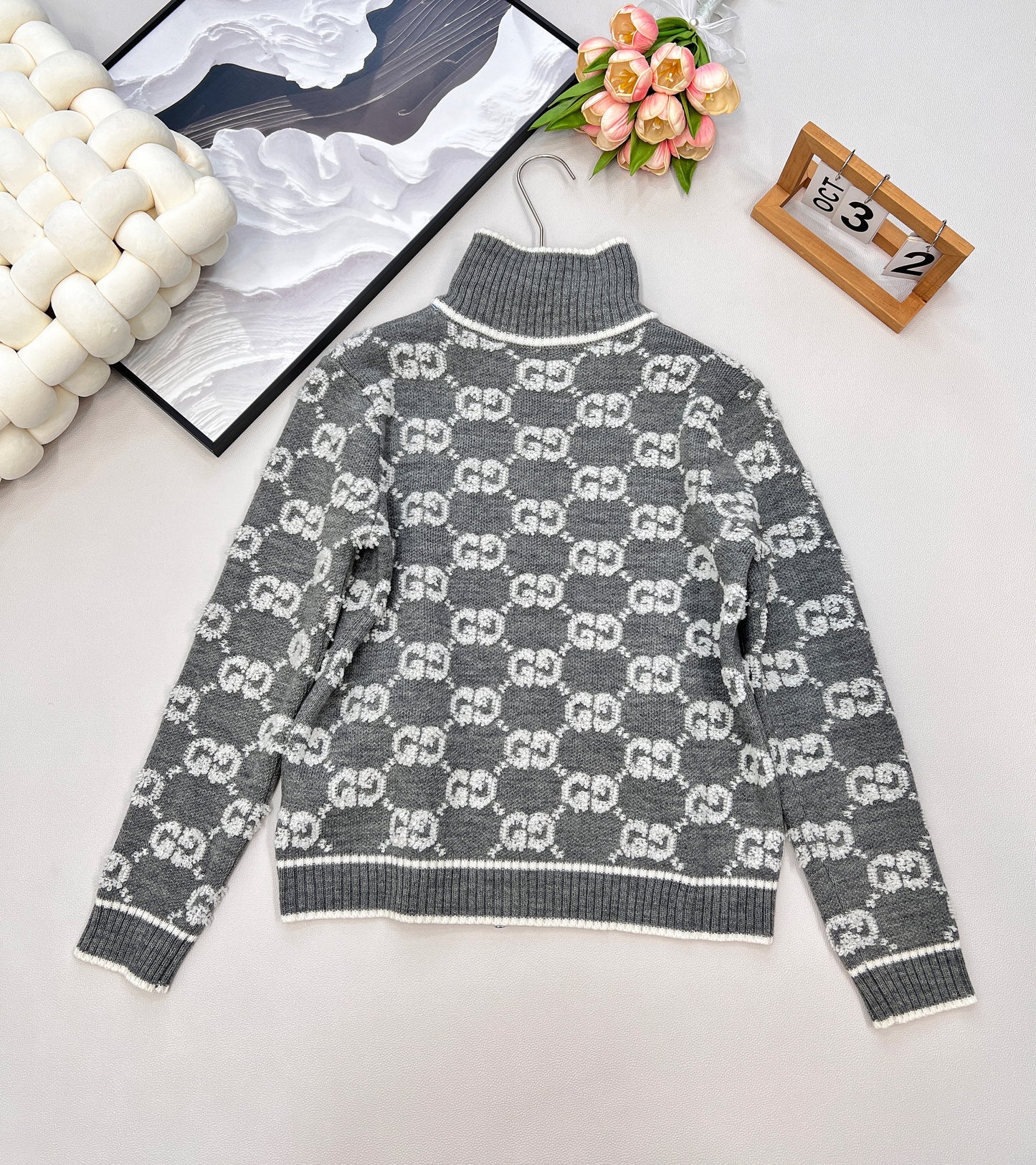 G 25 Limited Edition Classic Stand-Up Collar Jacquard Knit Zipper Cardigan