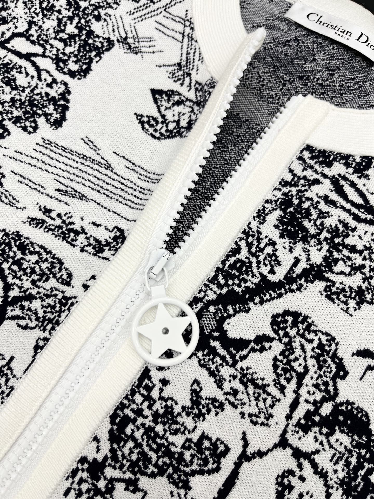 D 25 new product Knitted jacquard vest dress