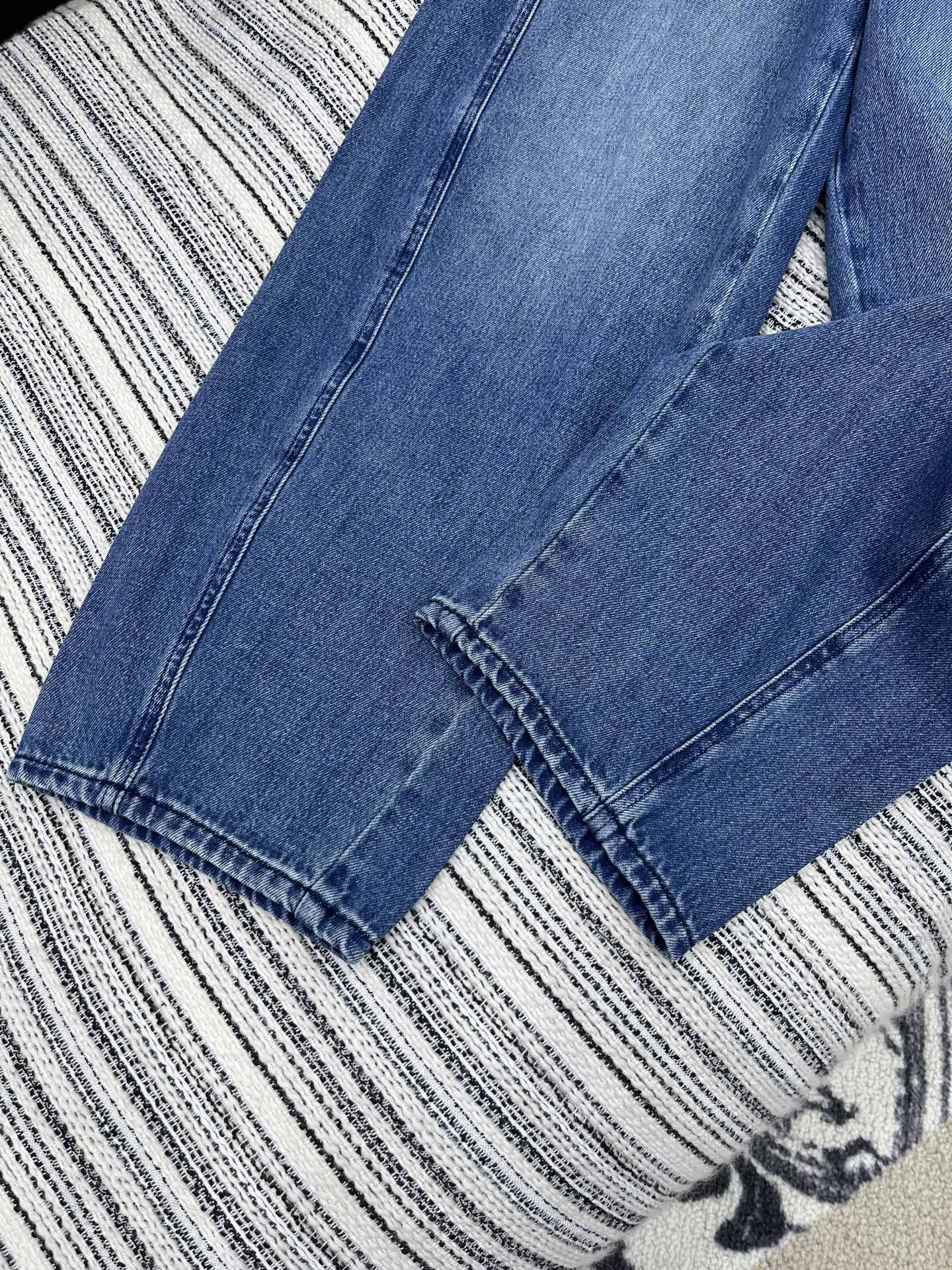 C 25 New Vintage Sickle Jeans