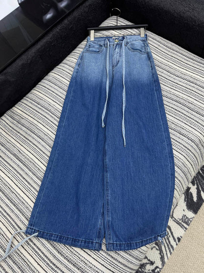 C 25 new styles of vintage-inspired wide-leg drawstring jeans