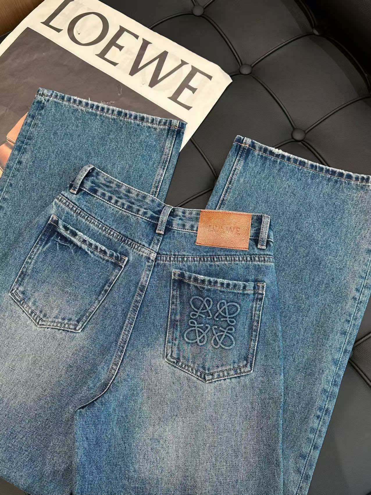 LO 25 Early Fall New Arrivals: Elastic-Waist Pants