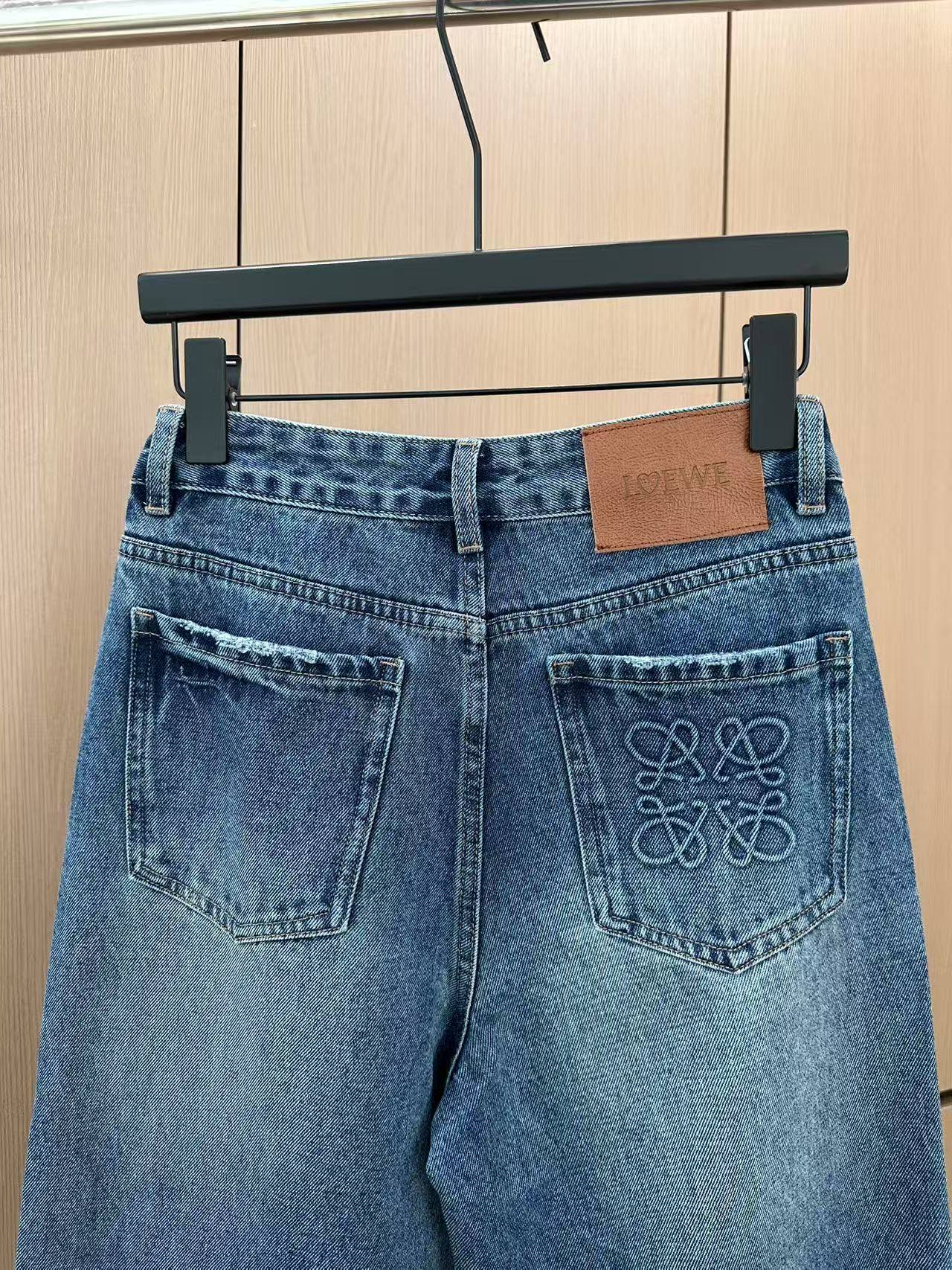 LO 25 Early Fall New Arrivals: Elastic-Waist Pants