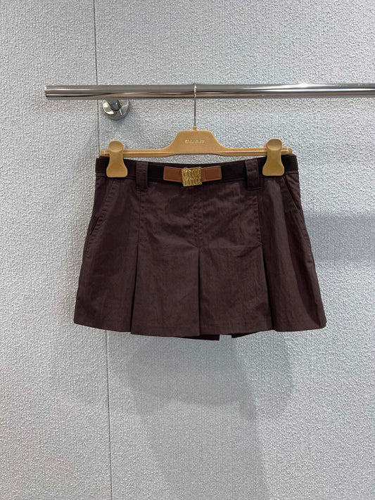 M 25 early fall new England style belt pleated short skirt