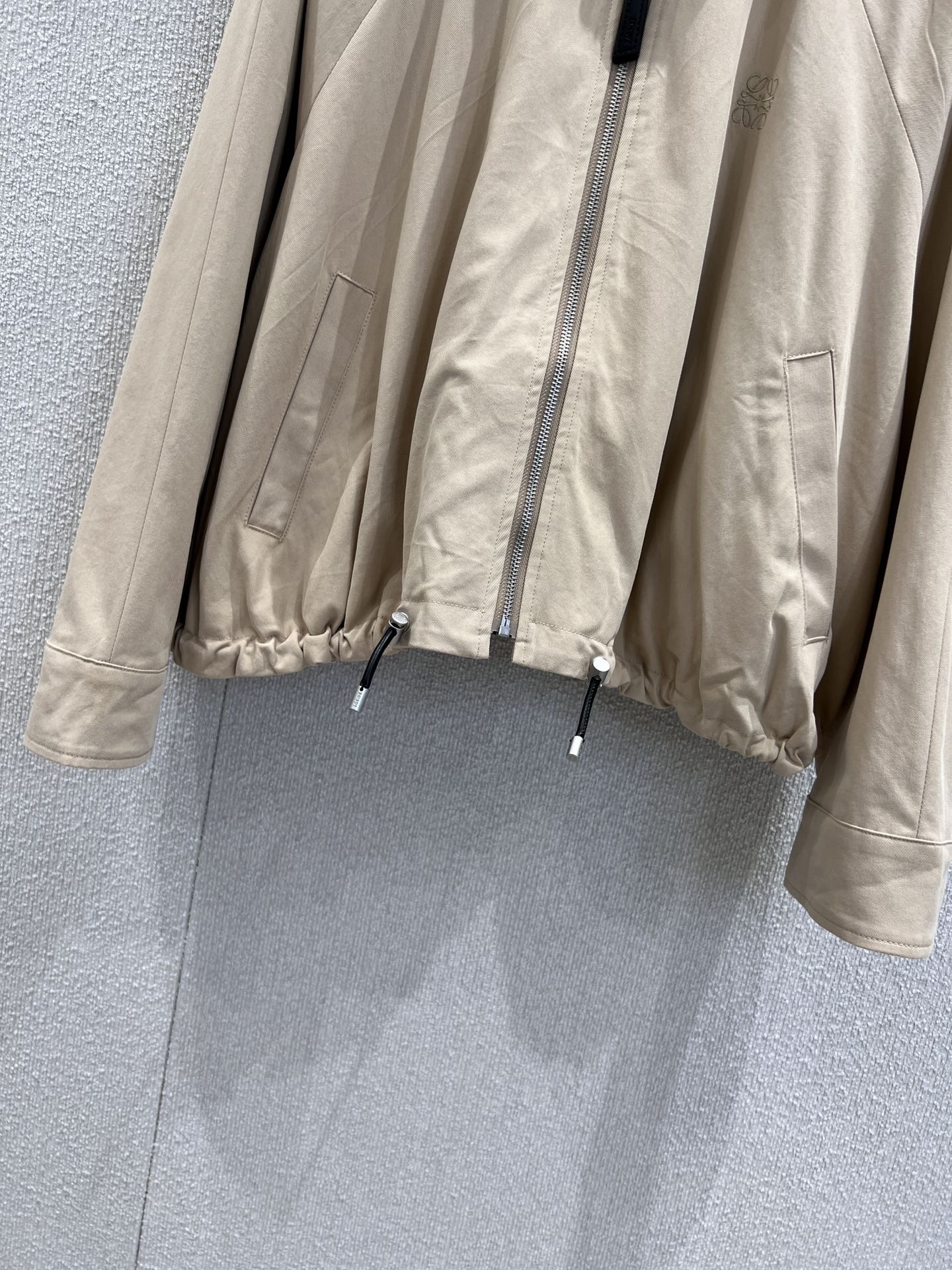 LO 25Ss Early Spring New Flip Lapel Zipper Short Drawstring Jacket Jacket