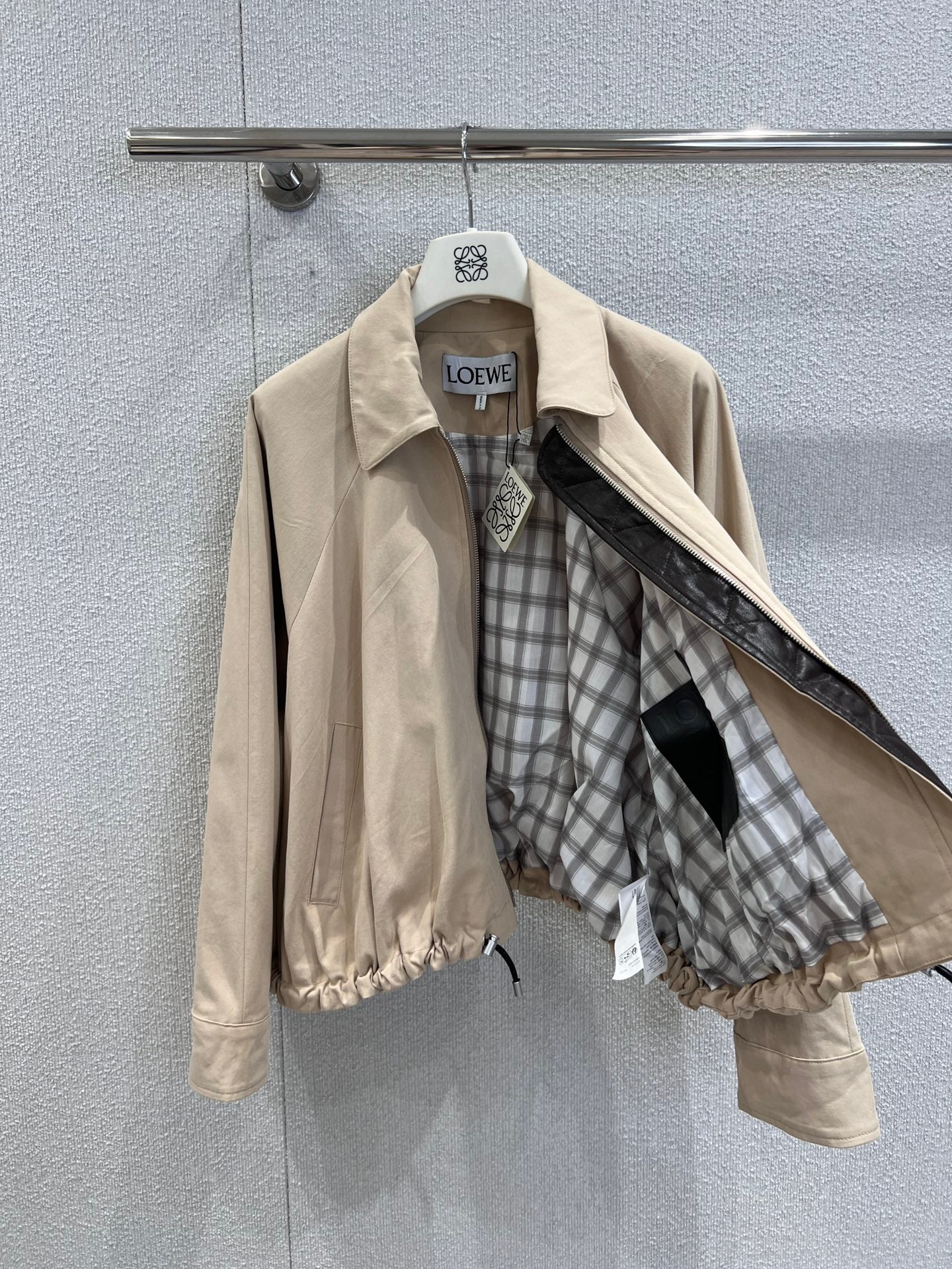 LO 25Ss Early Spring New Flip Lapel Zipper Short Drawstring Jacket Jacket