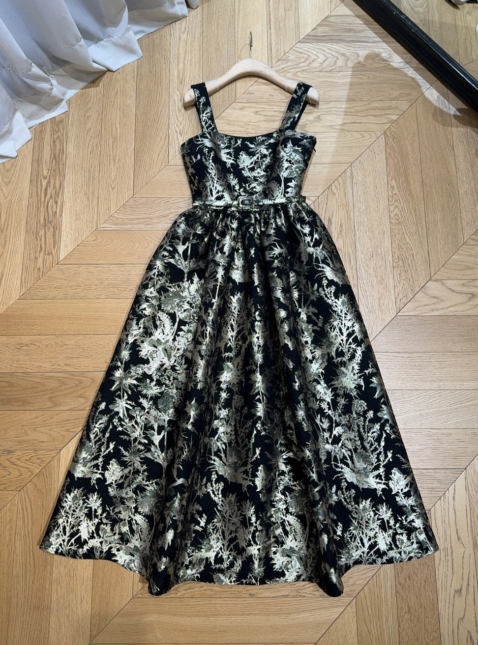 D 25 Elegant Strapless Evening Gown 👗