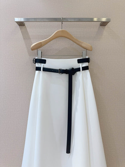D 25 Mid-length with belt skirt
