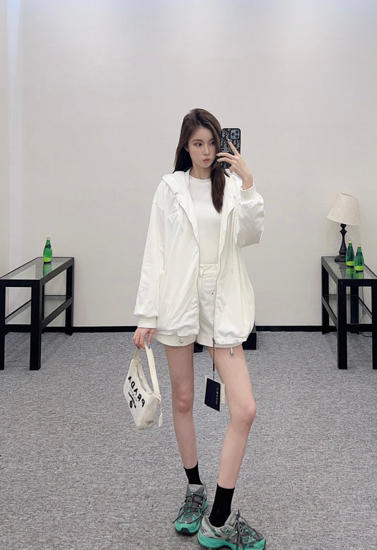 L 25 Reversible Hooded Jacket