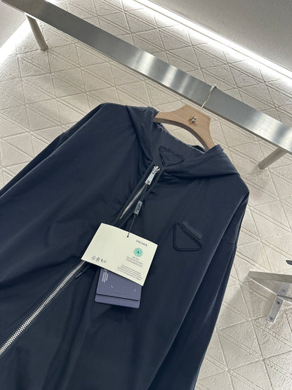 L 25 Reversible Hooded Jacket